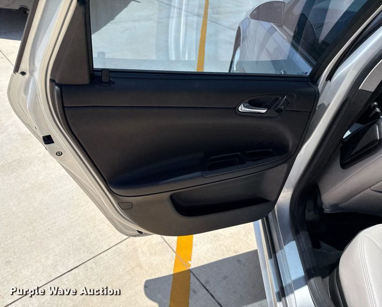 image for item EJ8833 2013 Chevrolet Impala LTZ 