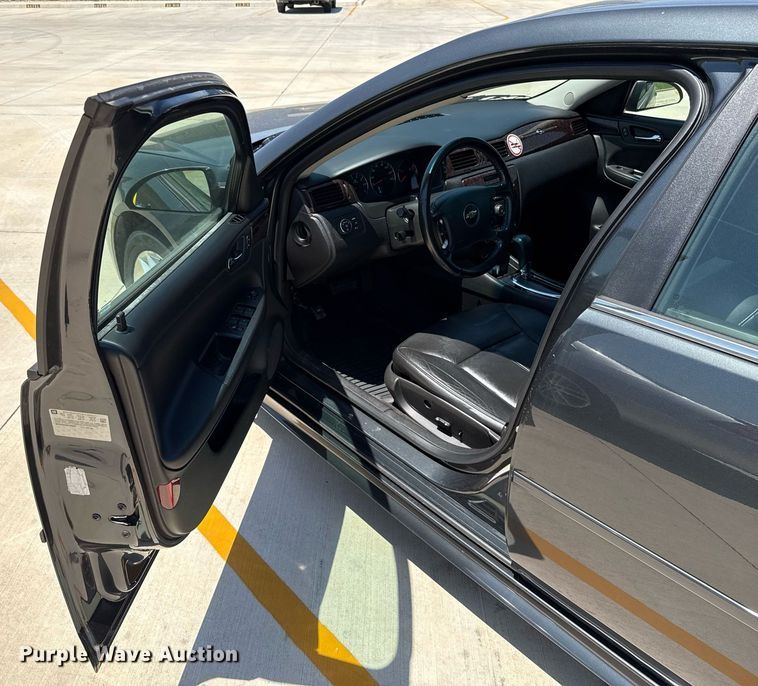 image for item EJ8834 2014 Chevrolet Impala Limited LTZ 