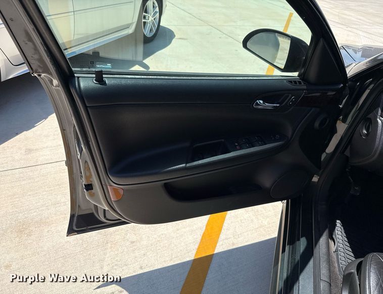 image for item EJ8834 2014 Chevrolet Impala Limited LTZ 