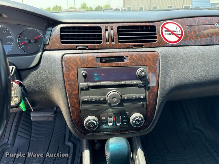 image for item EJ8834 2014 Chevrolet Impala Limited LTZ 