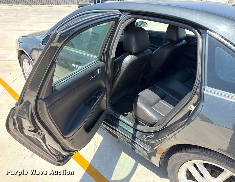 image for item EJ8834 2014 Chevrolet Impala Limited LTZ 