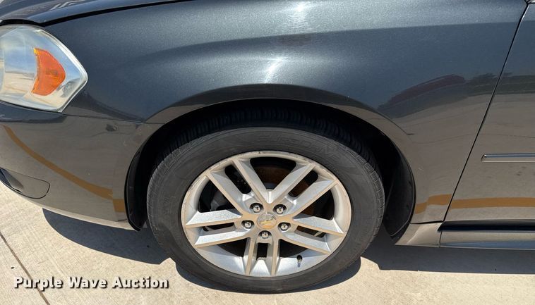 image for item EJ8834 2014 Chevrolet Impala Limited LTZ 