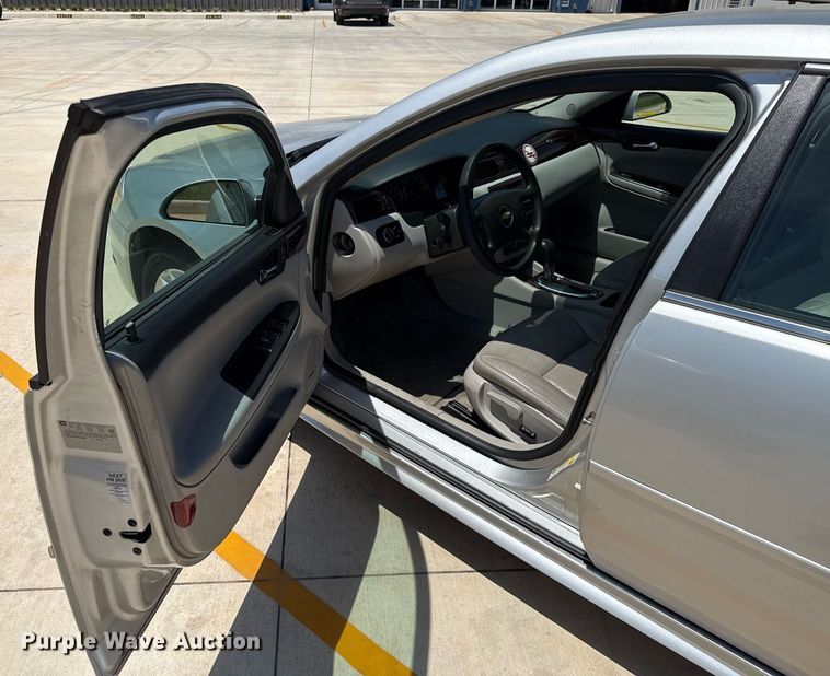 image for item EJ8835 2016 Chevrolet Impala Limited LTZ 