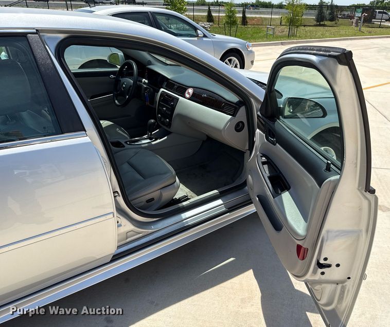 image for item EJ8835 2016 Chevrolet Impala Limited LTZ 