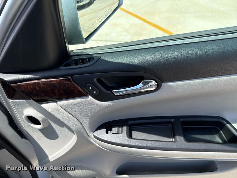 image for item EJ8835 2016 Chevrolet Impala Limited LTZ 