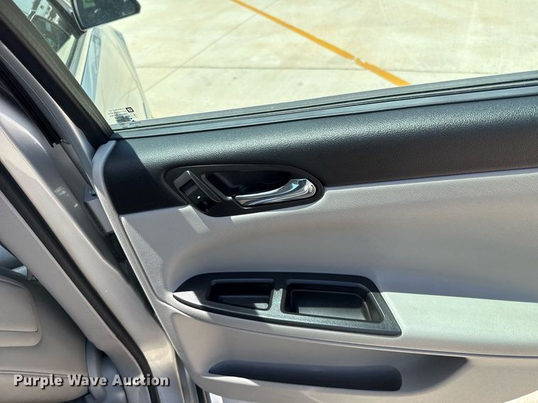 image for item EJ8835 2016 Chevrolet Impala Limited LTZ 