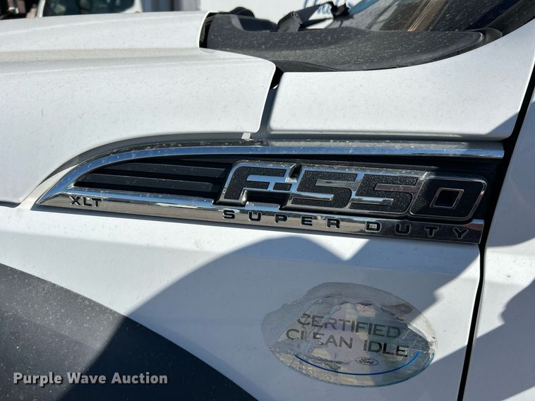 image for item EK2736 2013 Ford F550 Super Duty XLT box truck