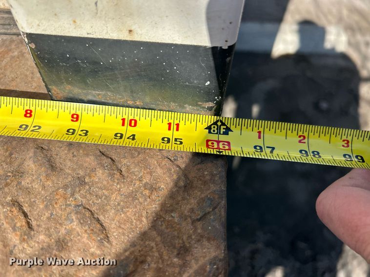 image for item EK2736 2013 Ford F550 Super Duty XLT box truck