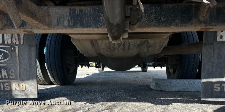 image for item EK2736 2013 Ford F550 Super Duty XLT box truck