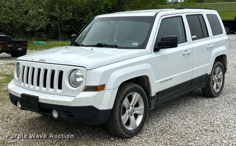 image for item EK3002 2015 Jeep Patriot Latitude SUV
