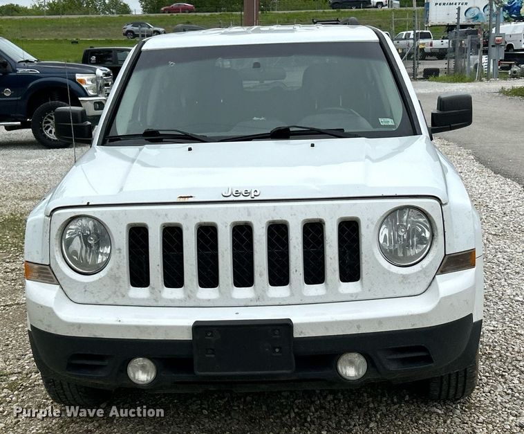 image for item EK3002 2015 Jeep Patriot Latitude SUV