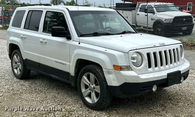 image for item EK3002 2015 Jeep Patriot Latitude SUV