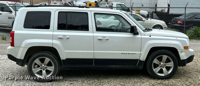 image for item EK3002 2015 Jeep Patriot Latitude SUV