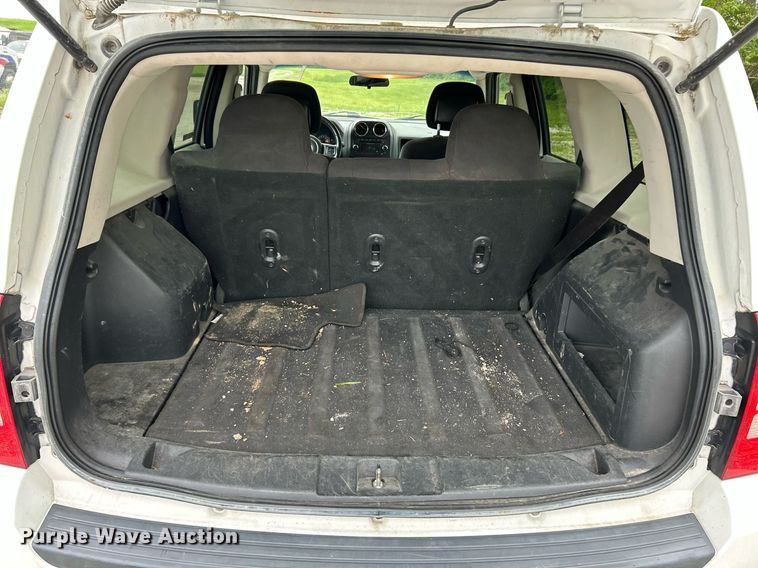 image for item EK3002 2015 Jeep Patriot Latitude SUV