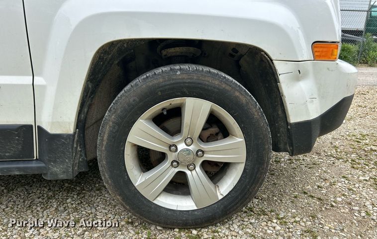 image for item EK3002 2015 Jeep Patriot Latitude SUV