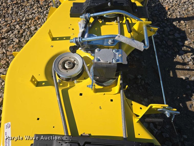 image for item EK5243 2022 John Deere 60HC mower deck