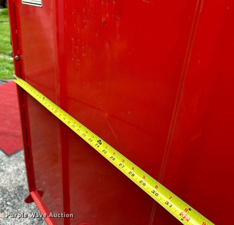 image for item EK8038 Agrimetal Collector 4420 leaf vacuum