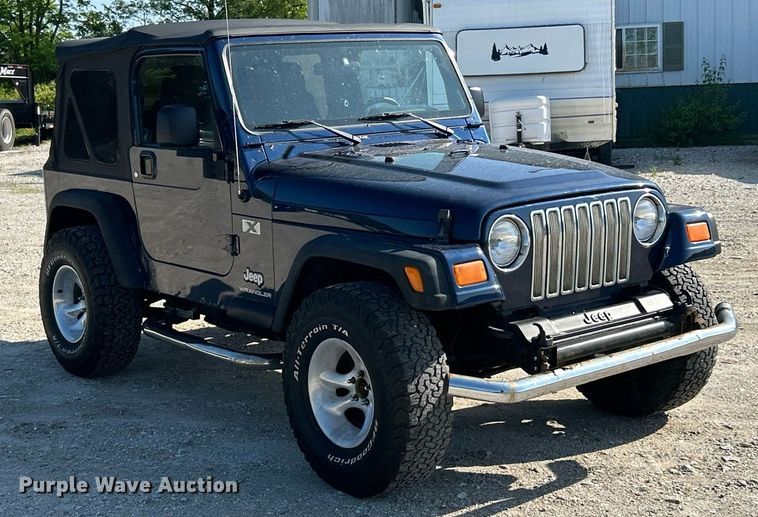 image for item EK8060 2004 Jeep Wrangler X SUV