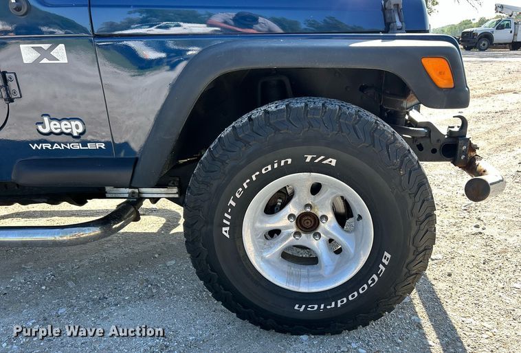 image for item EK8060 2004 Jeep Wrangler X SUV