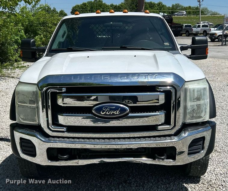 image for item EK8065 2011 Ford F550 Super Duty XLT  flatbed truck
