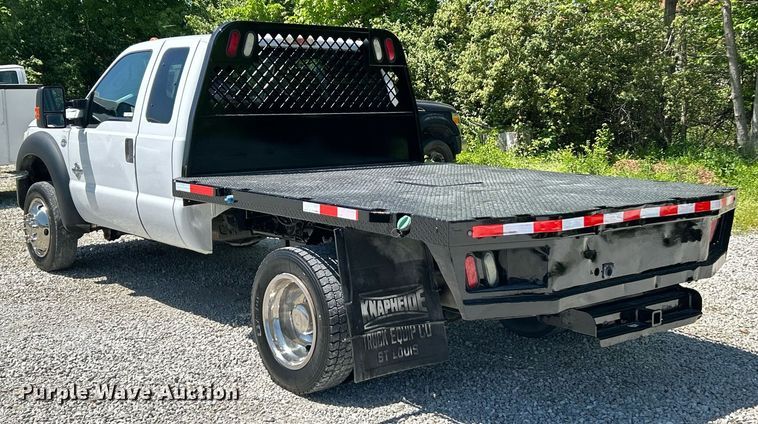 image for item EK8065 2011 Ford F550 Super Duty XLT  flatbed truck