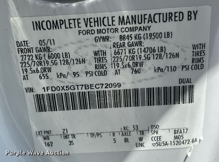 image for item EK8065 2011 Ford F550 Super Duty XLT  flatbed truck