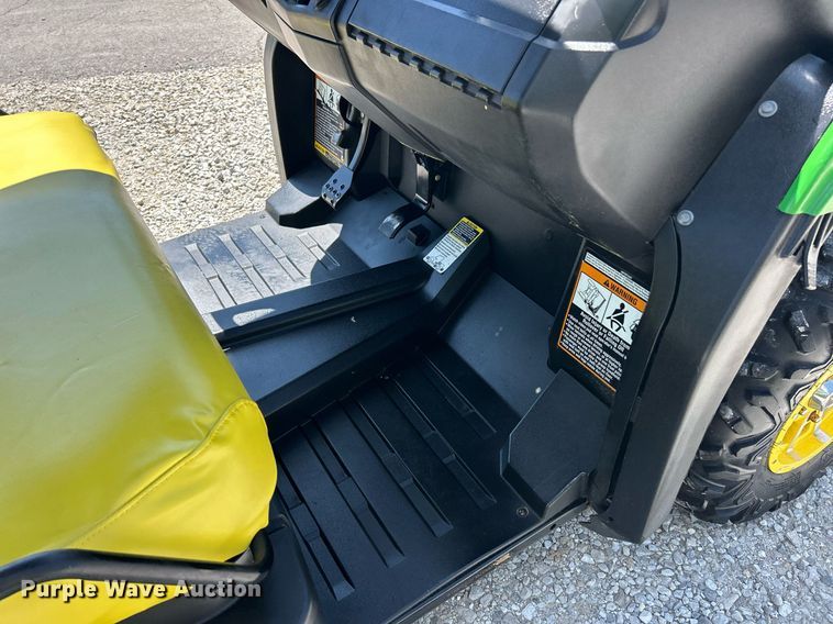 image for item EK8066 2012 John Deere XUV 550 S4 utility vehicle