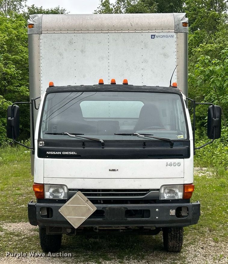 image for item EK8076 2007 UD Nissan UD1400 box truck