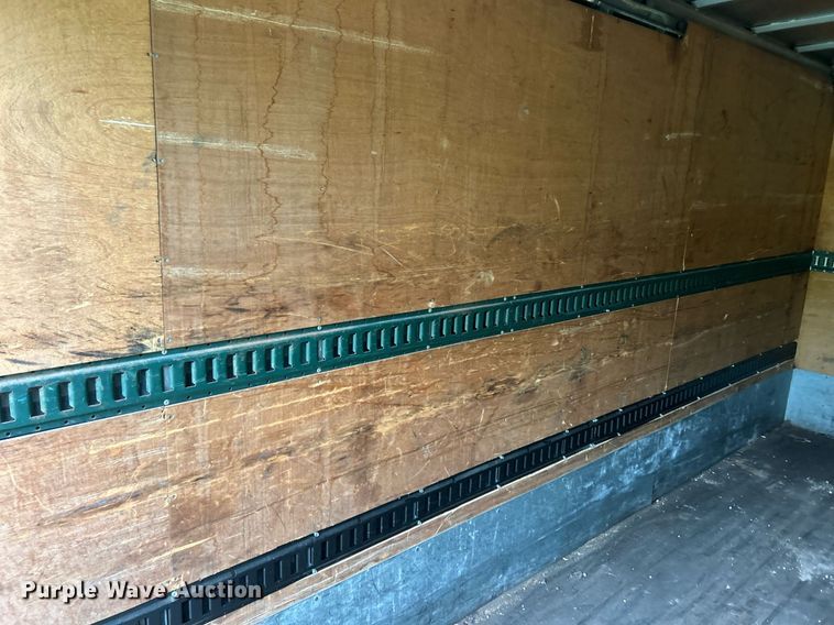 image for item EK8076 2007 UD Nissan UD1400 box truck