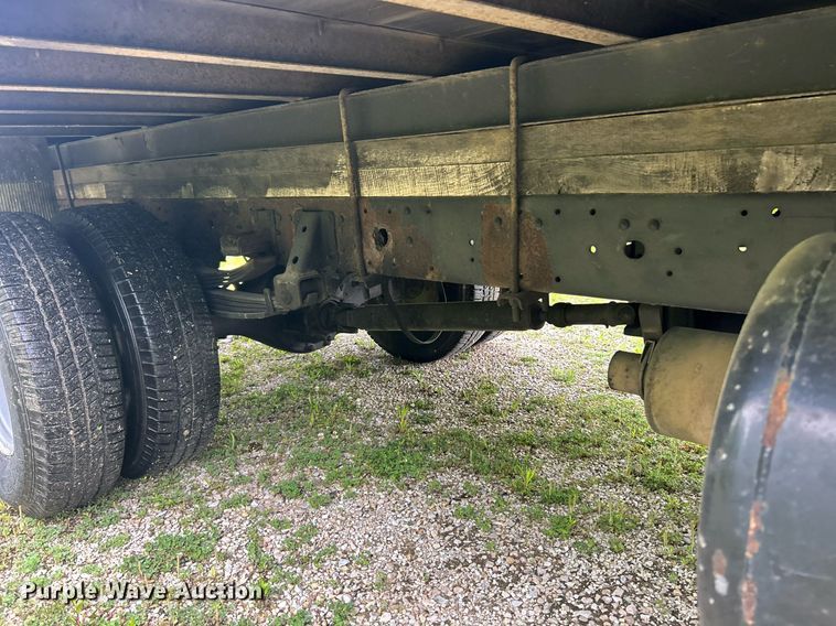 image for item EK8076 2007 UD Nissan UD1400 box truck