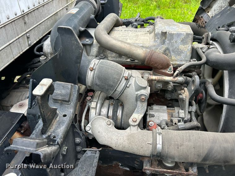 image for item EK8076 2007 UD Nissan UD1400 box truck