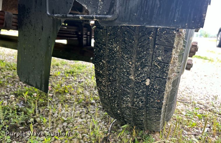 image for item EK8076 2007 UD Nissan UD1400 box truck