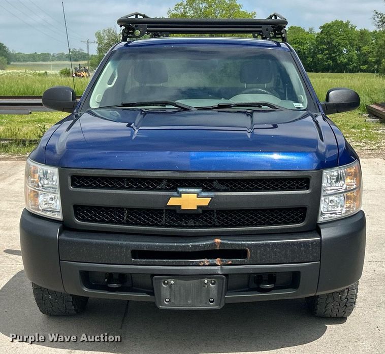 image for item EK8079 2013 Chevrolet Silverado 1500 pickup truck