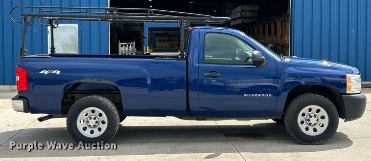 image for item EK8079 2013 Chevrolet Silverado 1500 pickup truck
