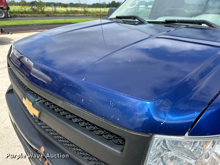 image for item EK8079 2013 Chevrolet Silverado 1500 pickup truck