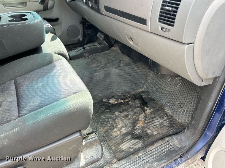 image for item EK8079 2013 Chevrolet Silverado 1500 pickup truck