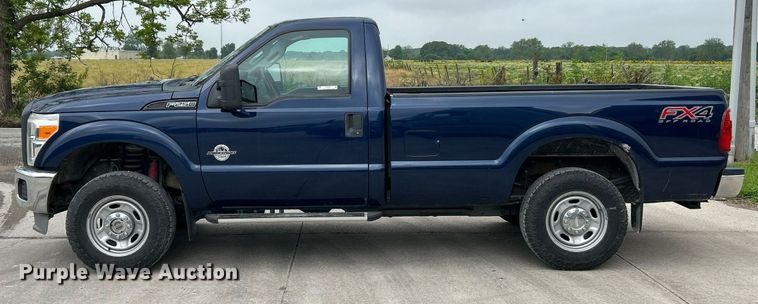 image for item EK8080 2012 Ford F250 Super Duty XL pickup truck