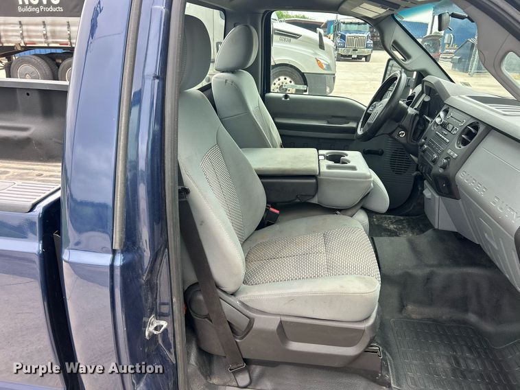 image for item EK8080 2012 Ford F250 Super Duty XL pickup truck