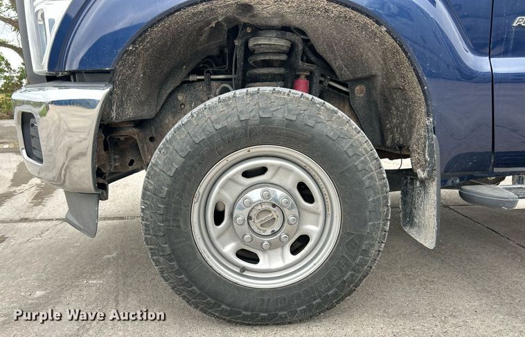 image for item EK8080 2012 Ford F250 Super Duty XL pickup truck