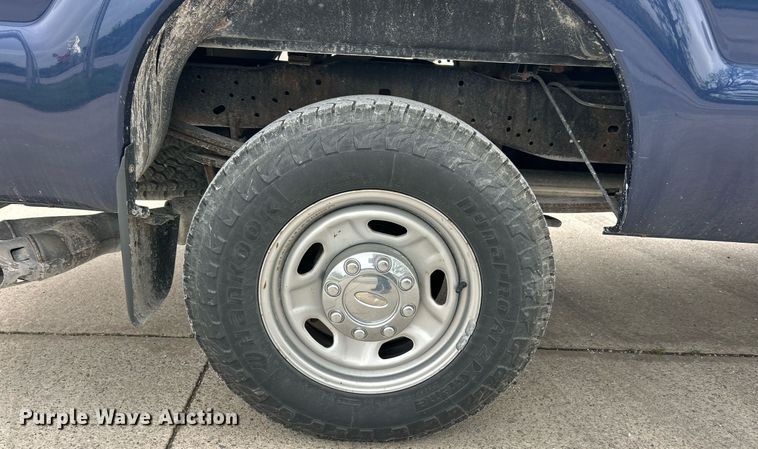 image for item EK8080 2012 Ford F250 Super Duty XL pickup truck