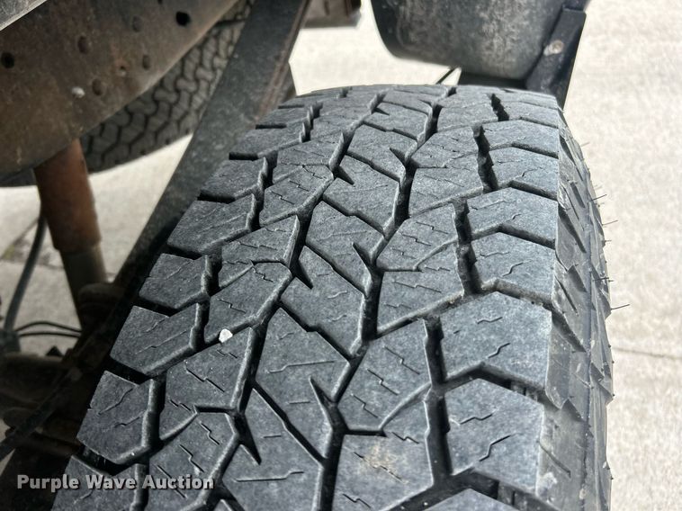 image for item EK8080 2012 Ford F250 Super Duty XL pickup truck