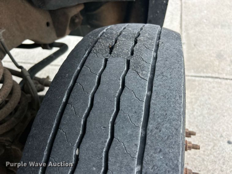 image for item EK8082 2008 Ford F450 Super Duty XL dump flatbed truck