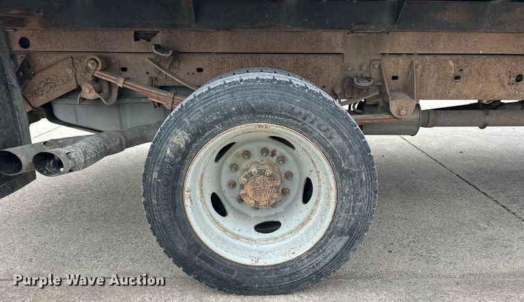 image for item EK8082 2008 Ford F450 Super Duty XL dump flatbed truck