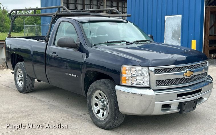 image for item EK8083 2012 Chevrolet Silverado 1500 pickup truck