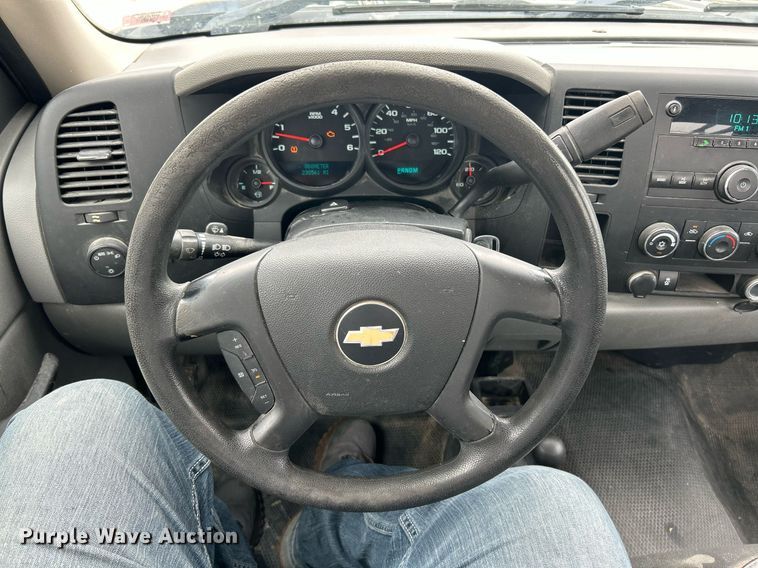 image for item EK8083 2012 Chevrolet Silverado 1500 pickup truck