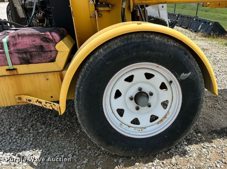 image for item EK8085 PowerTek wood chipper