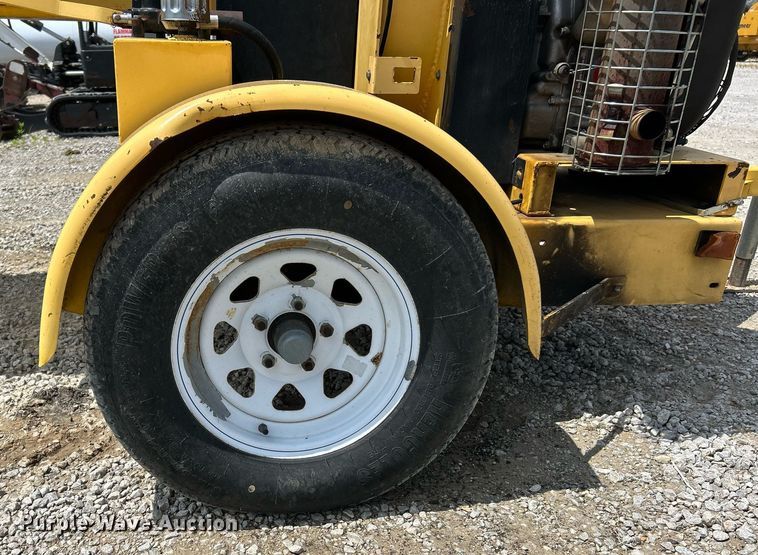 image for item EK8085 PowerTek wood chipper