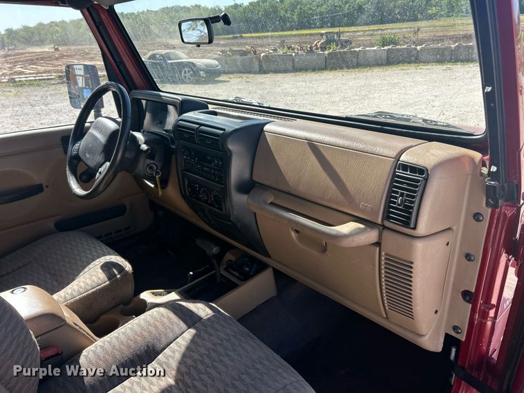 image for item EK8092 1999 Jeep Wrangler Sport SUV