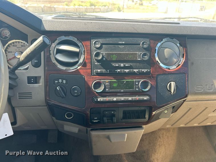 image for item EK8093 2008 Ford F250 Super Duty Lariat Crew Cab pickup truck