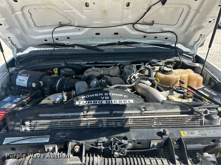 image for item EK8093 2008 Ford F250 Super Duty Lariat Crew Cab pickup truck